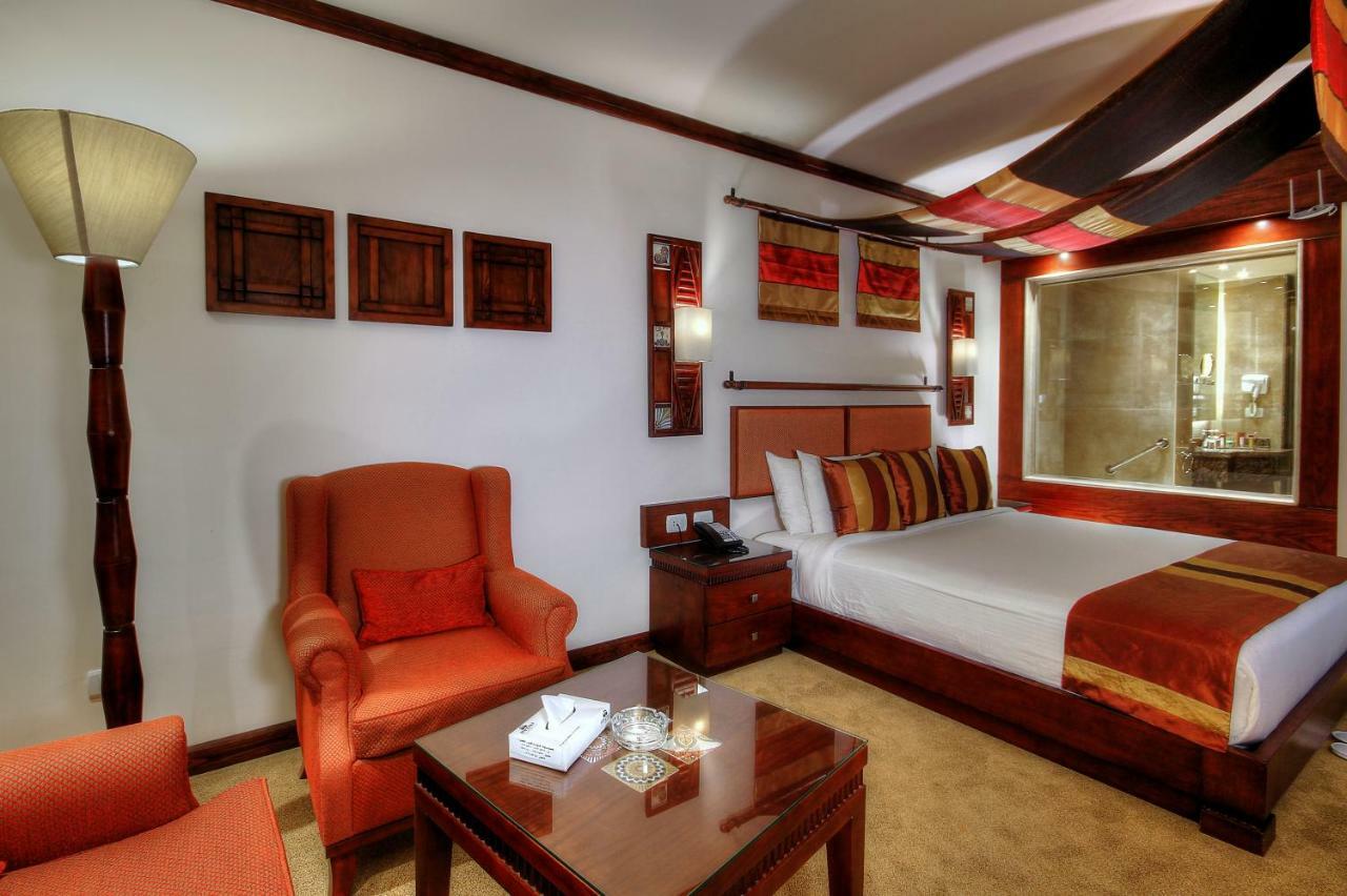 Africana Hotel & Spa Qaryat Shakush ภายนอก รูปภาพ