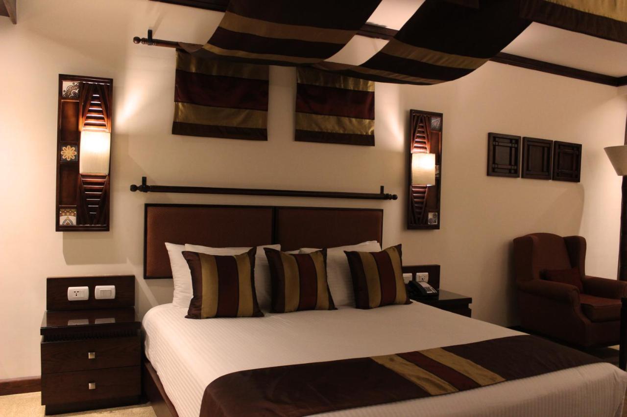 Africana Hotel & Spa Qaryat Shakush ภายนอก รูปภาพ