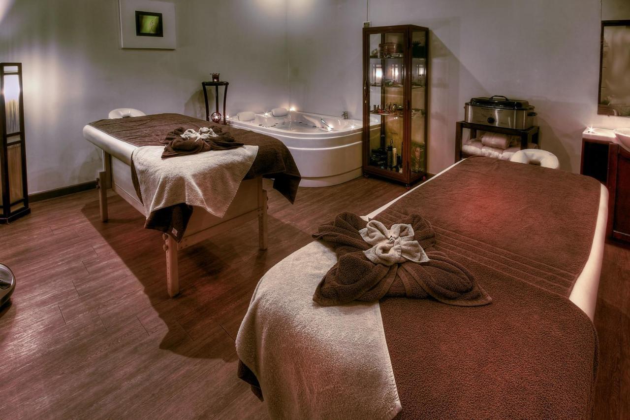 Africana Hotel & Spa Qaryat Shakush ภายนอก รูปภาพ